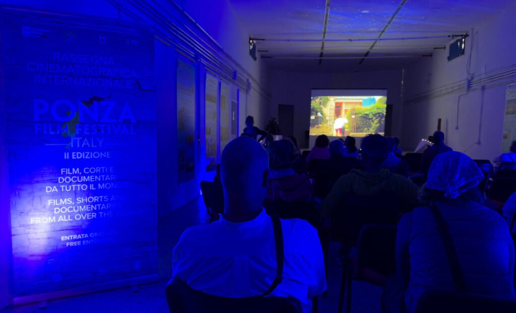 Ponza Film Festival September 2024 Award Ceremony 22 Il pubblico in sala